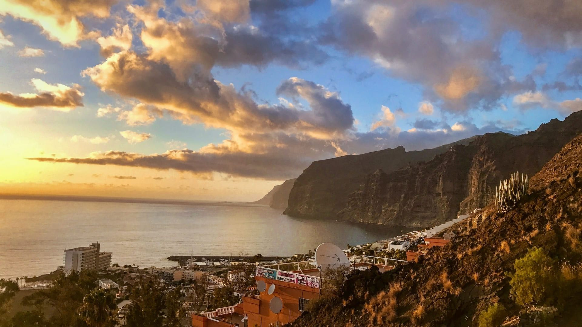 © Svetlana Gumerova, Unsplash Cotes Gomera C Svetlana Gumerova Unsplash - Espagne