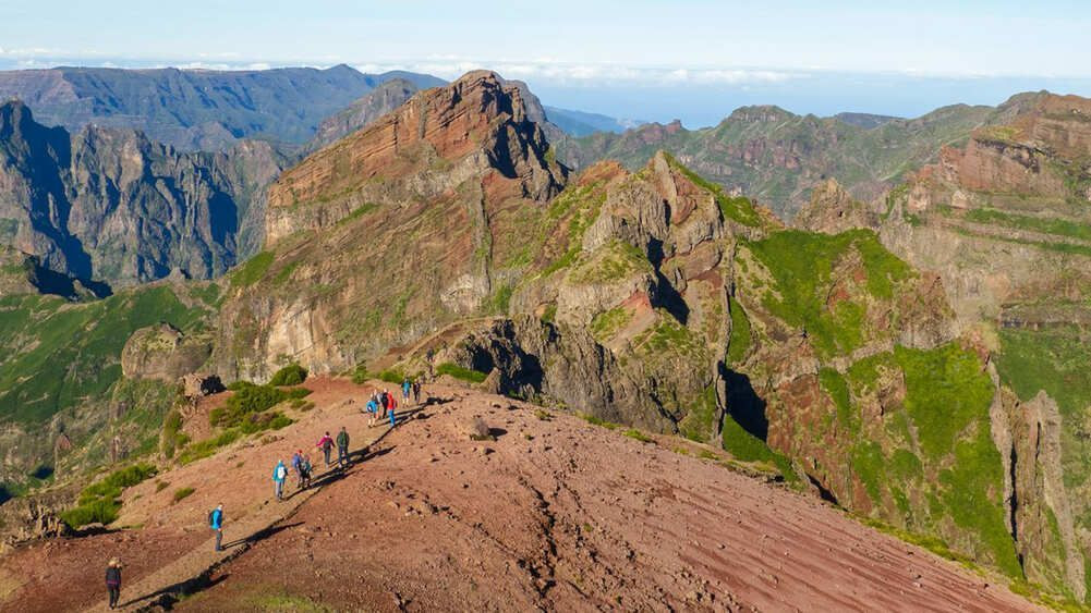 Randonneurs au Pico do Arieiro - Madère - Portugal