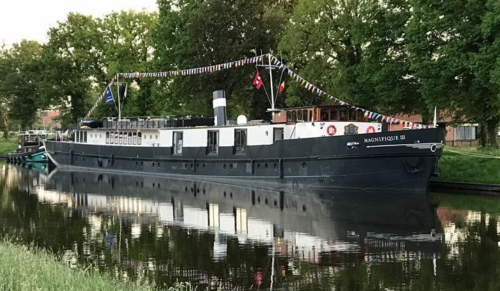 Het schip Magnifique III